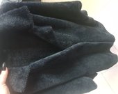 Juodas gražus kailinis paltukas