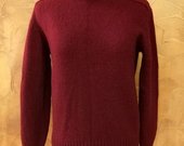 Bordo spalvos šiltas megztinis