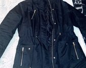 Juoda House parka