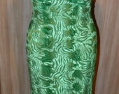 Graži žalia suknelė