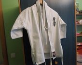 Karate apranga (kelnės, švarkelis, diržas) 140cm.