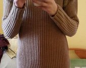 Zara megztinis su kailiu
