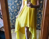 Geltona proginė suknelė