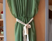 Nauja, žalia suknelė