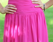 Rožinė ilga suknelė