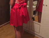 Desir raudona suknelė