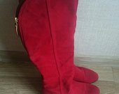 raudoni ilgaauliai batai 