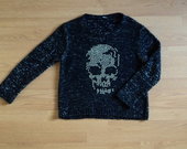 Dailus, stilingas, šiltas juodas megztinis