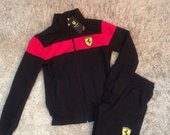 Stilingas Ferrari kostiumas