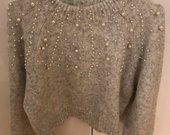 Zara megztinis su karoliukais