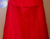 raudonos spalvos proginė/pamergių suknelė