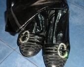 gyvates imitacijom puosti juodi batai