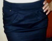 stradivarius tamsiai melynas sijonas
