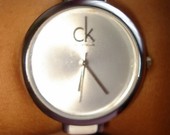 CK baltas laikrodukas 