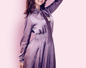 Vintažinė Violetinė šilkinė suknelė su kaspinu