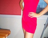 Nauja raudona mini suknute