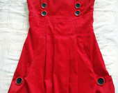 Raudona suknelė-sarafanas