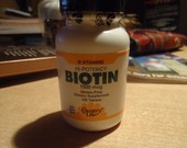Biotinas (vitaminai plaukams)