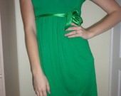 žalia suknelė