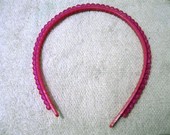 rožinis plaukų lankelis