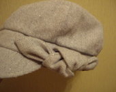 pilka kepurė