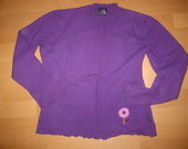Violetinės spalvos megztinis