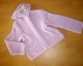 NAUJAS violetinės spalvos megztinis