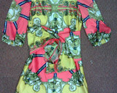 Šilkinė stilinga suknelė 2012