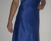 Puošni mėlyna suknelė