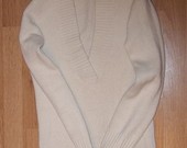 baltas megztinis 1