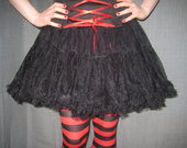 Gotiškas /goth stiliaus Hell Bunny firmos sijonas