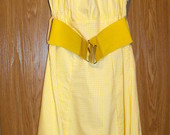 Geltona graži suknutė
