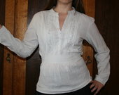 Balti marškinukai (1)