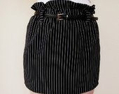 Klasikinis juodas dryzuotas sijonas