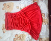 raudona mini suknele