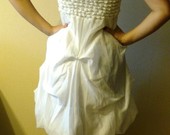 Balta gulbės suknelė