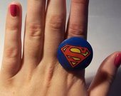 superman rankų darbo žiedas