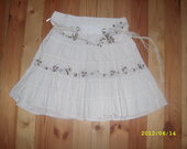 baltas sijonas