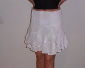baltas vasariskas sijonas