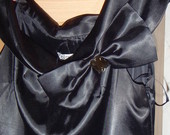 Beveik nauja juoda klasikinė suknelė