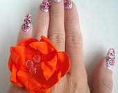 Orandžinė gėlė žiedas