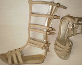 37-38 gladiatoriaus batai