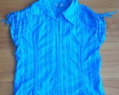 Marškinukai su mėlynomis/baltomis juostelėmis