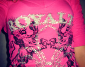 graži rožinė maikutė "royalty" su blizgučiais