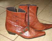 kaubojiško stiliaus odiniai batai