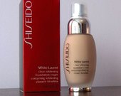 Isparduodu! Shiseido skysta veido pudra