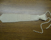 perlų vėrinys "kaklaraištis"