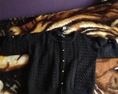 naujas juodas megztinukas