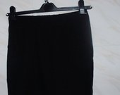 naujas juodas elastingas sijonas