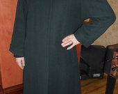 Žalias moteriškas paltas